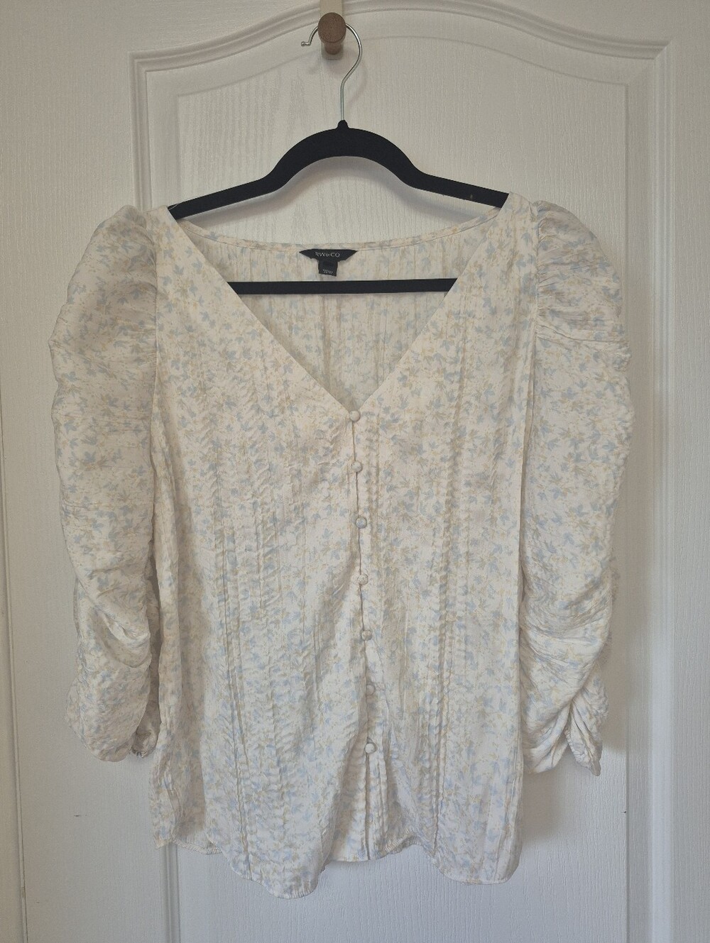 Floral Button-Front Blouse